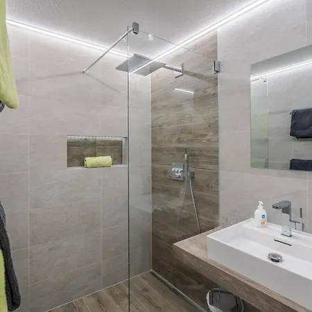 Flora Appartement