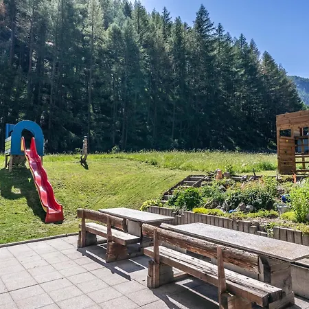 Appartement Flora Saas-Almagell