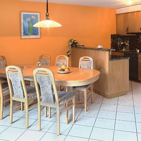 Διαμέρισμα Flora *