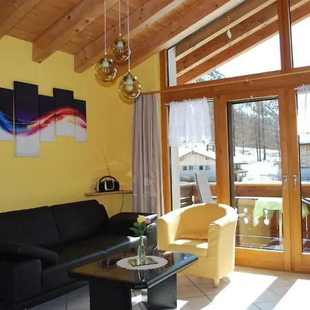 Διαμέρισμα Flora